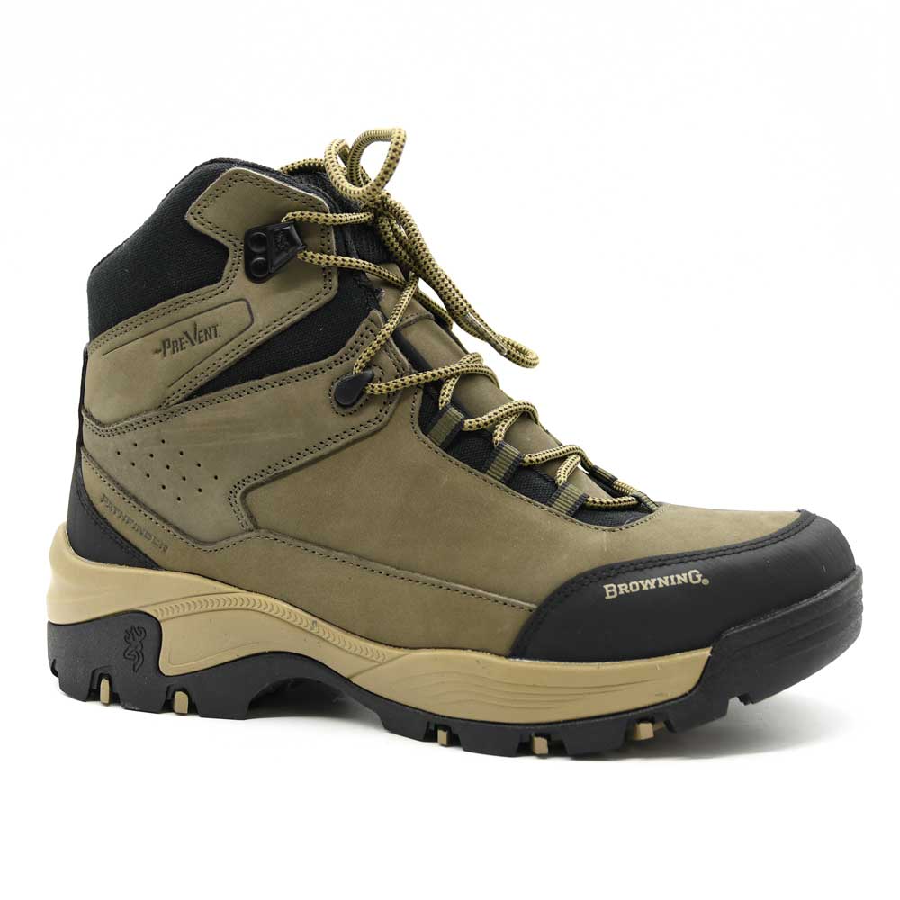 Photo des chaussures de chasse Browning Pathfinder dans le cadre de la comparaison avec la chaussure de chasse Browning Huntsman II